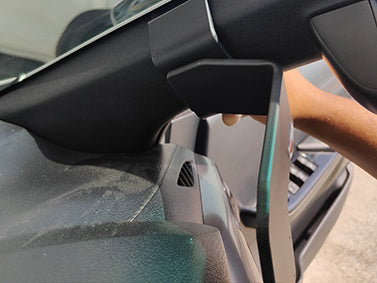 Car dashboard with a ClicOn Dash Mount