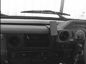 Close-up of a car's dashboard with ClicOn Dash Mount