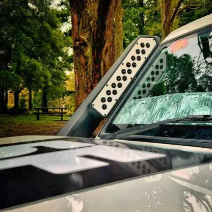 Car window with Scavenger Snorkel