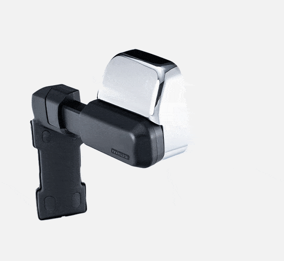 silver towing mirror